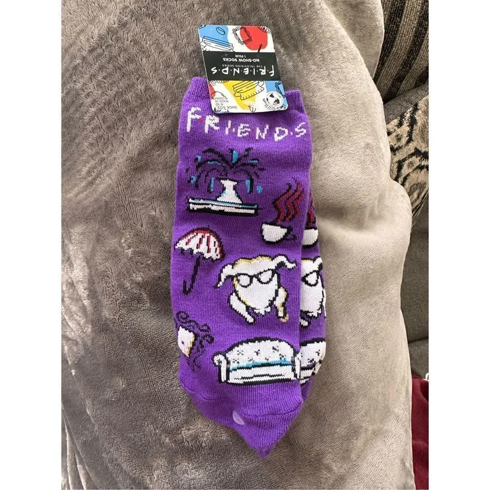 ⭐️3 for $10⭐️ Friends Tv show Thanksgiving  Socks